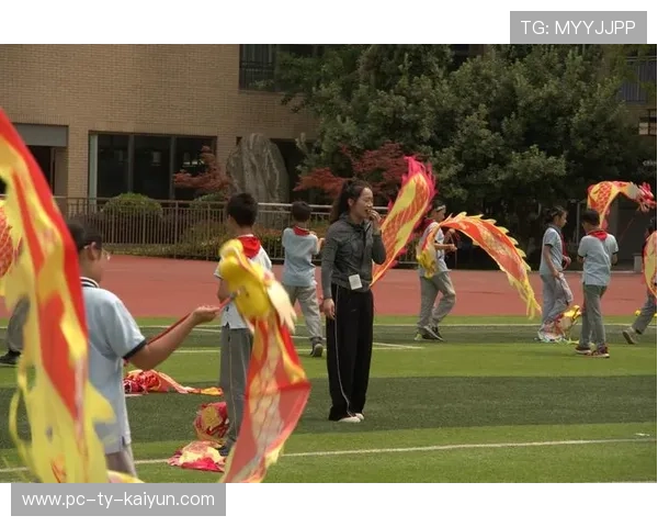 _水上漂浮体育秀：趣味与挑战齐飞_，水上漂浮平台怎么做