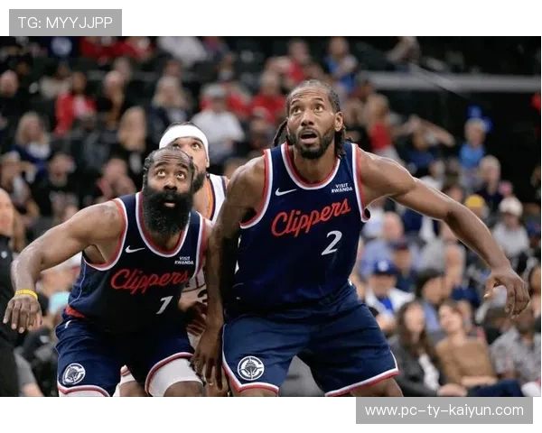 _快船队整体战术配合默契，连胜不断_，快船队的比赛