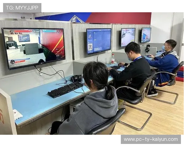 中国青少年足球“云课堂”覆盖面不断扩大，行业普及迅速推进，中国青少年足球比赛视频